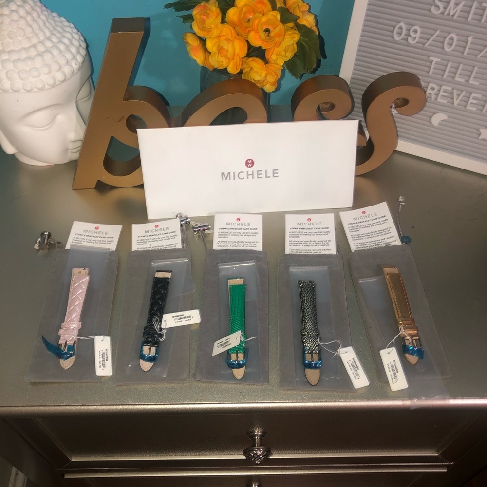 Michelle Straps